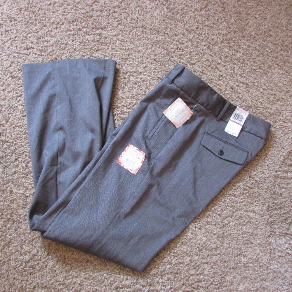 NWT Dockers Trouser Leg 12 Gray Herringbone Pinstripe Truly Slimming Pants